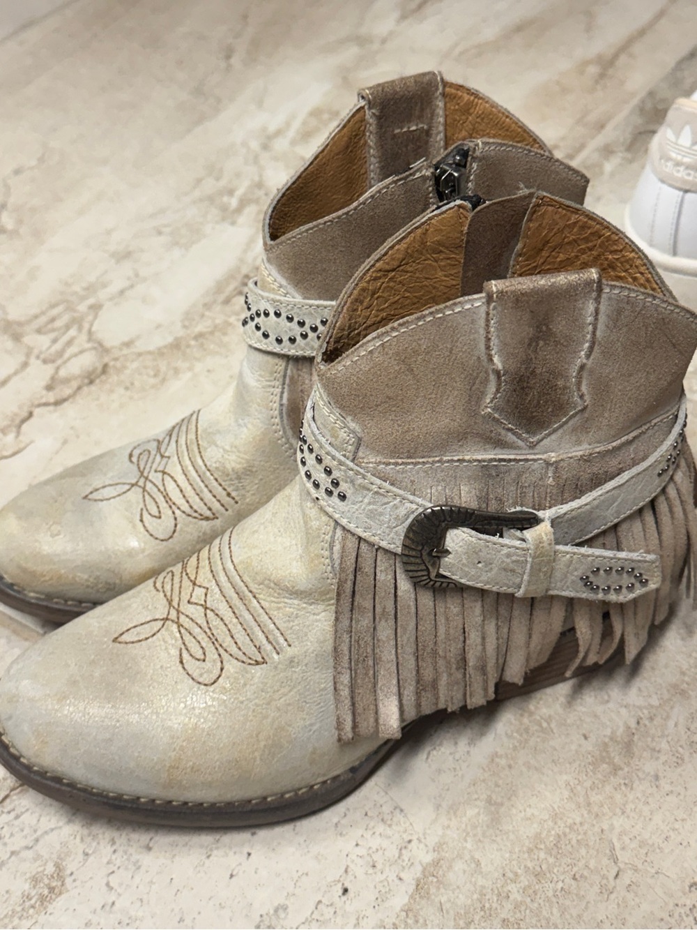 Sterling River distressed leatherFringe Ankle Booties in Tan with Studded Strap